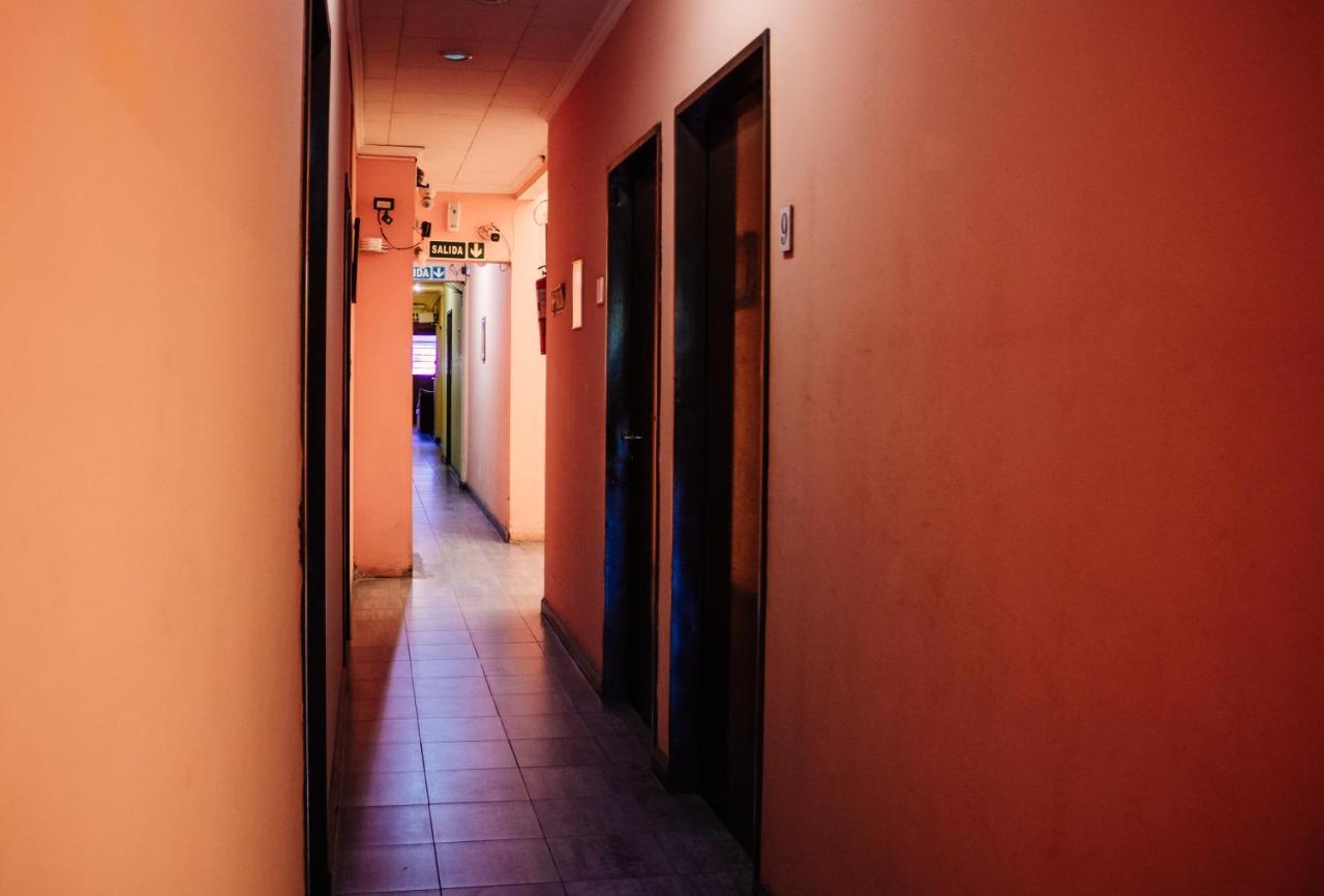 Hostal Namaste Salta Exterior photo