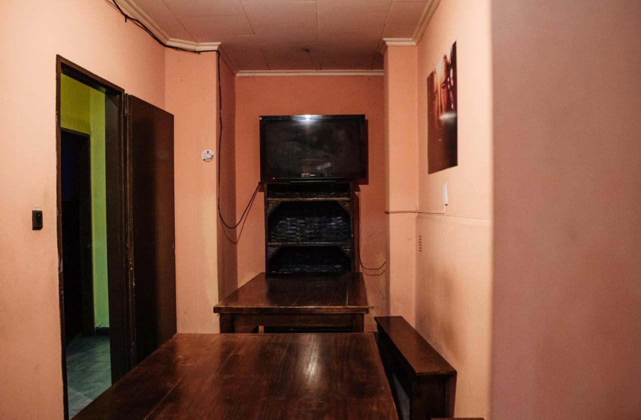 Hostal Namaste Salta Exterior photo
